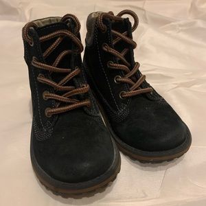 Boys faux suede dress boots